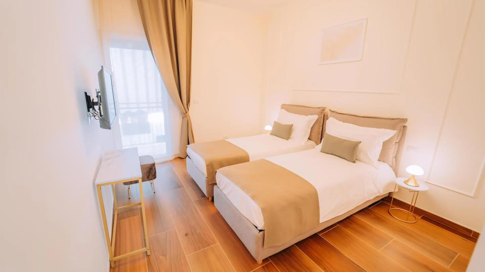 Donna Concetta Seaside Apartment Giardini-Naxos 0*,